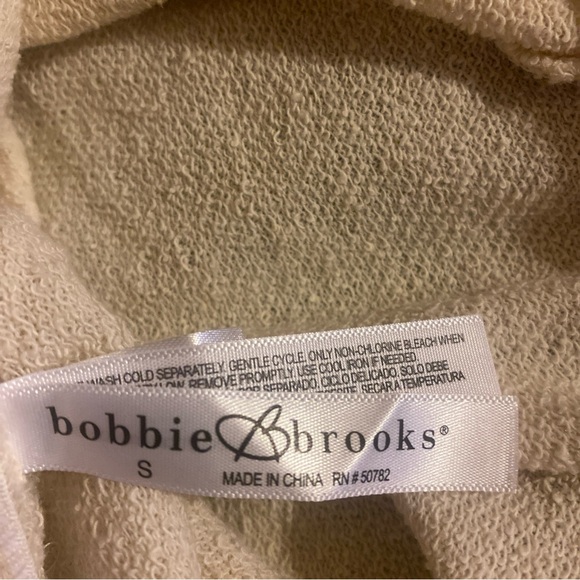 Cream Sweatpants with Purple 'FLAWLESS' Print - Picture 10 of 12